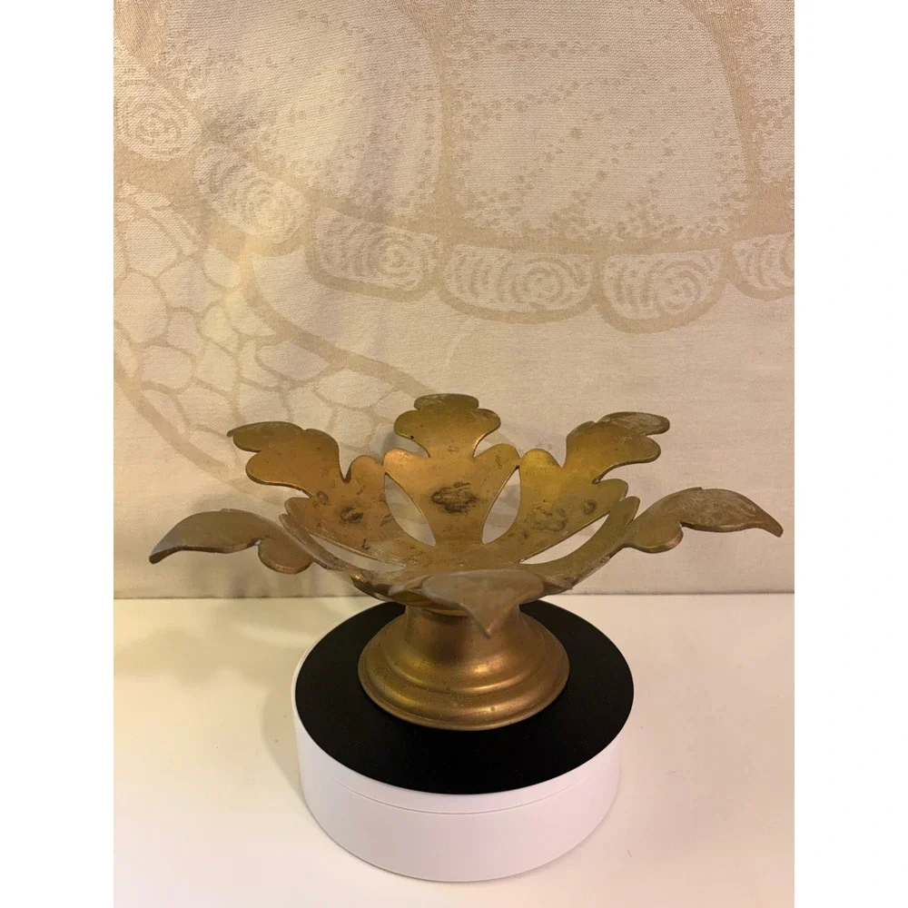Vintage Solid Brass Scalloped Leaf Pedestal Bowl Ornate Decorative Dish Gold - Picture 4 of 5